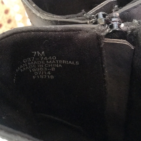 Arizona Jeans dark gray zip up block heel round toe quilted ankle booties size 7 - Picture 12 of 14